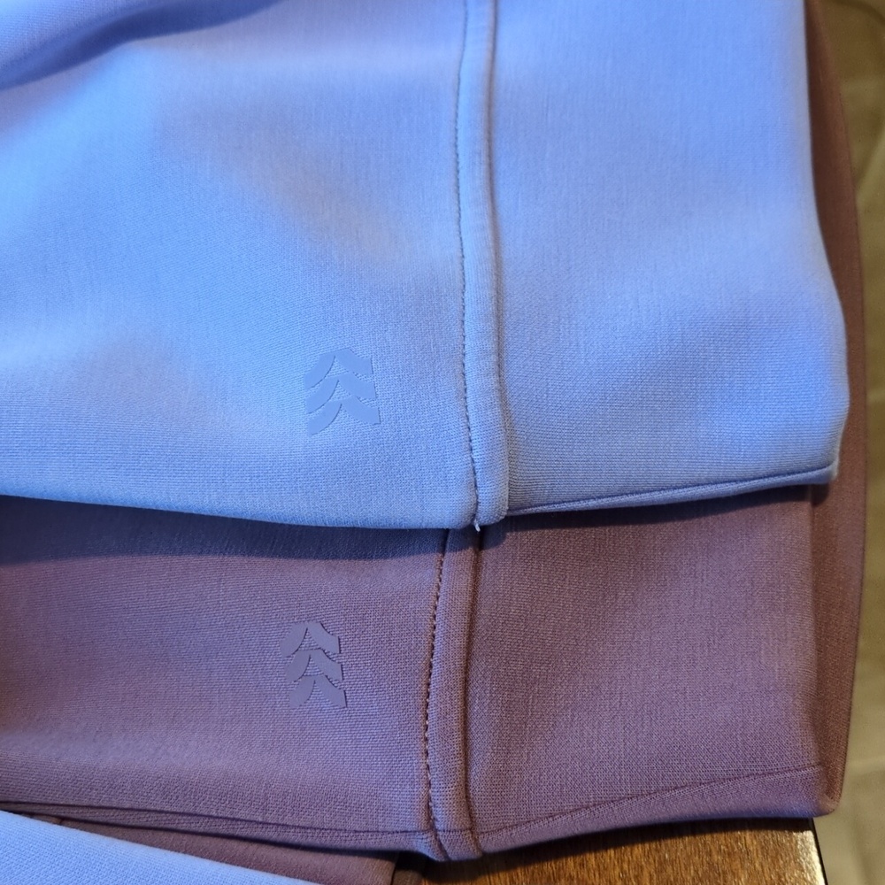 Bundle (2) All In Motion Bounce Fleece Cutout Sweatshirts Size M - Picture 6 of 8